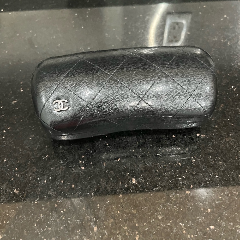 Authentic Big Chanel Sunglasses - Picture 5 of 5
